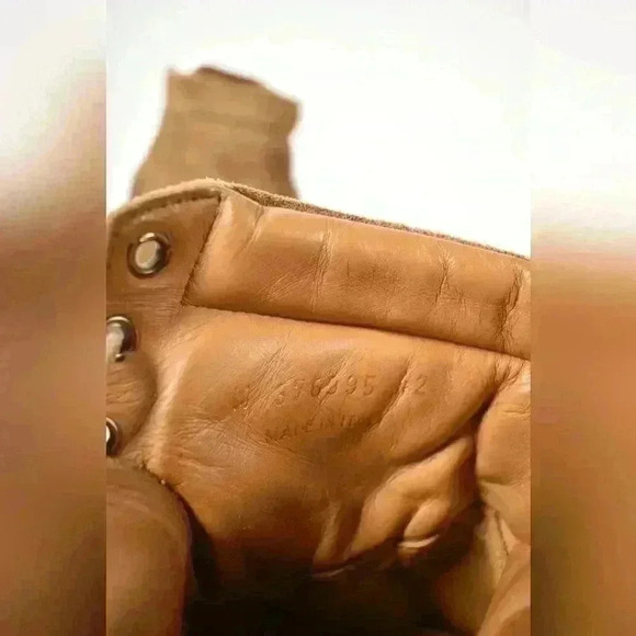 SAINT LAURENT Tan Suede Fringe Court Classic SL/18H High  Top Sneaker 9US Italy - Picture 8 of 8